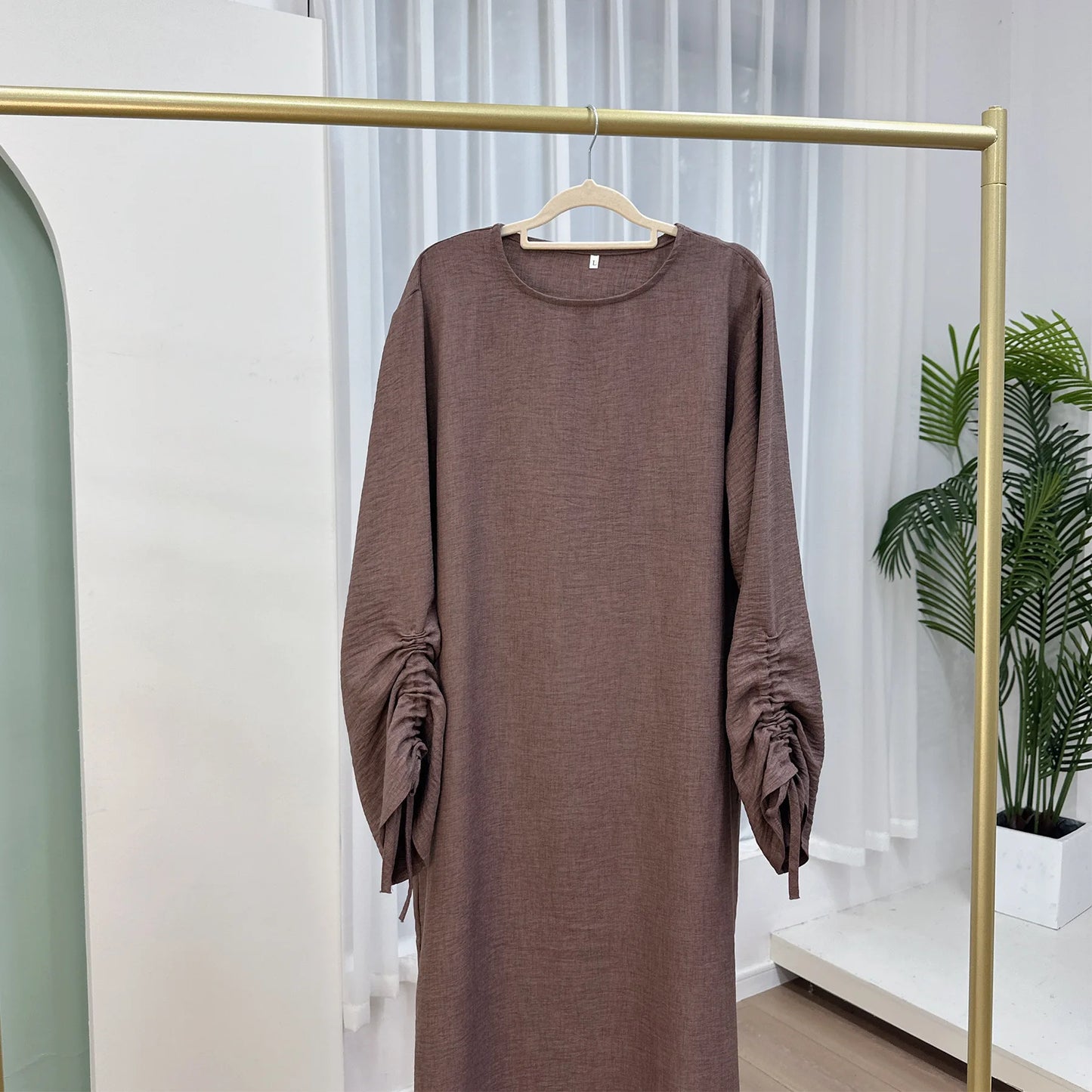 The Dubai Plain Abaya – Modest Elegance for Every Occasion