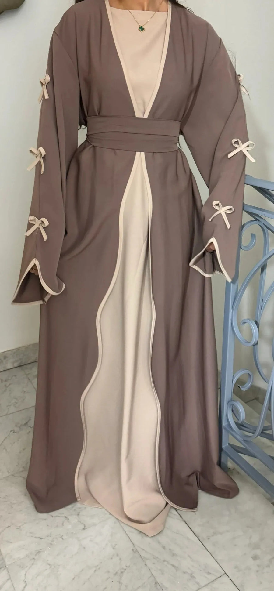 Eid Bow – The Cardigan Abaya for the American Muslim Woman