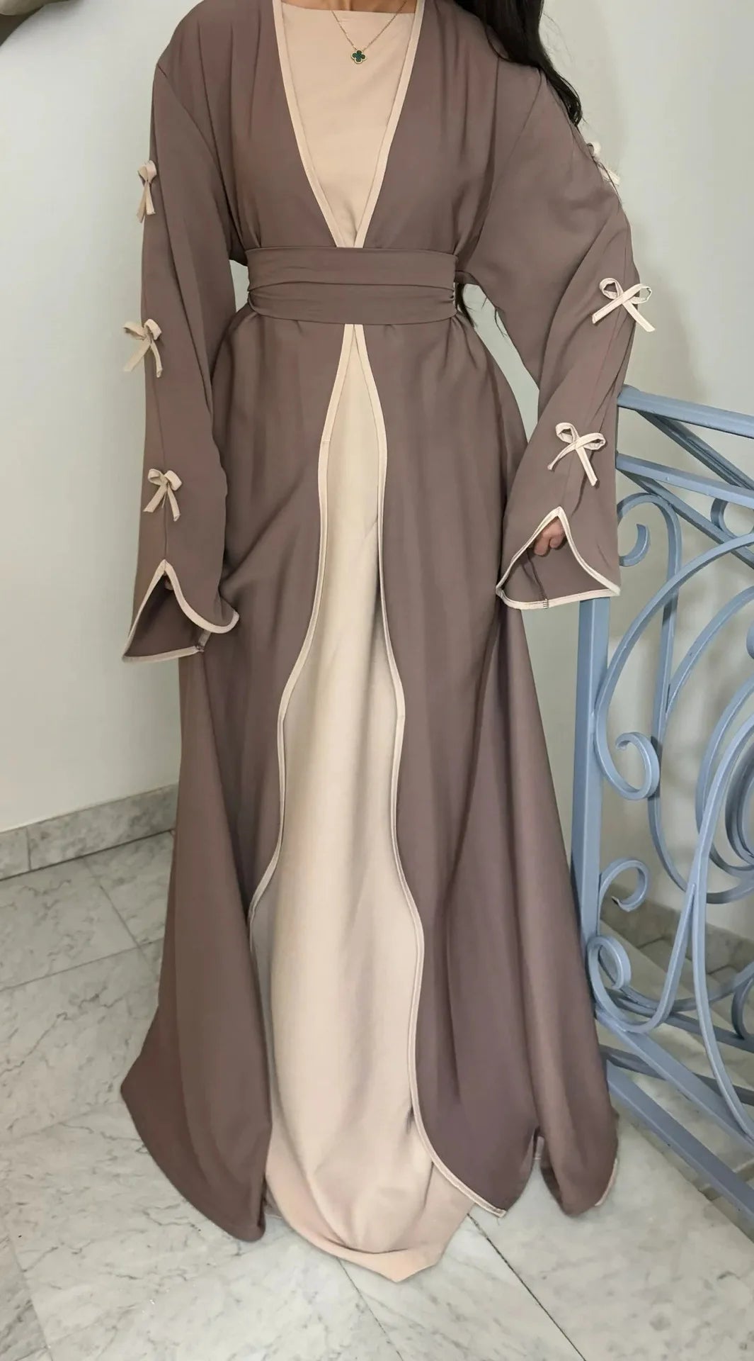Eid Bow – The Cardigan Abaya for the American Muslim Woman