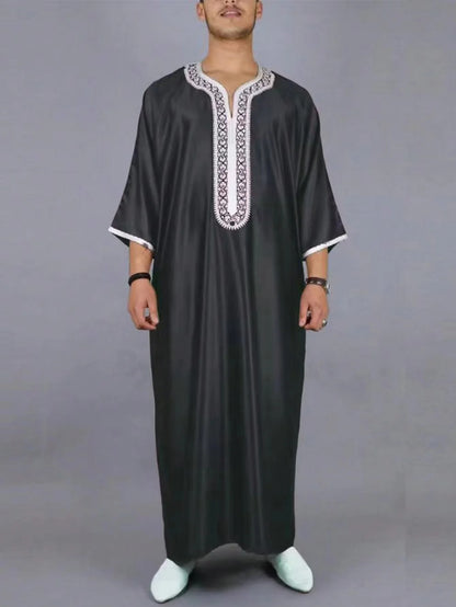 The Eid Kaftan – Luxurious Embroidered Moroccan Robe for the Blessed Morning
