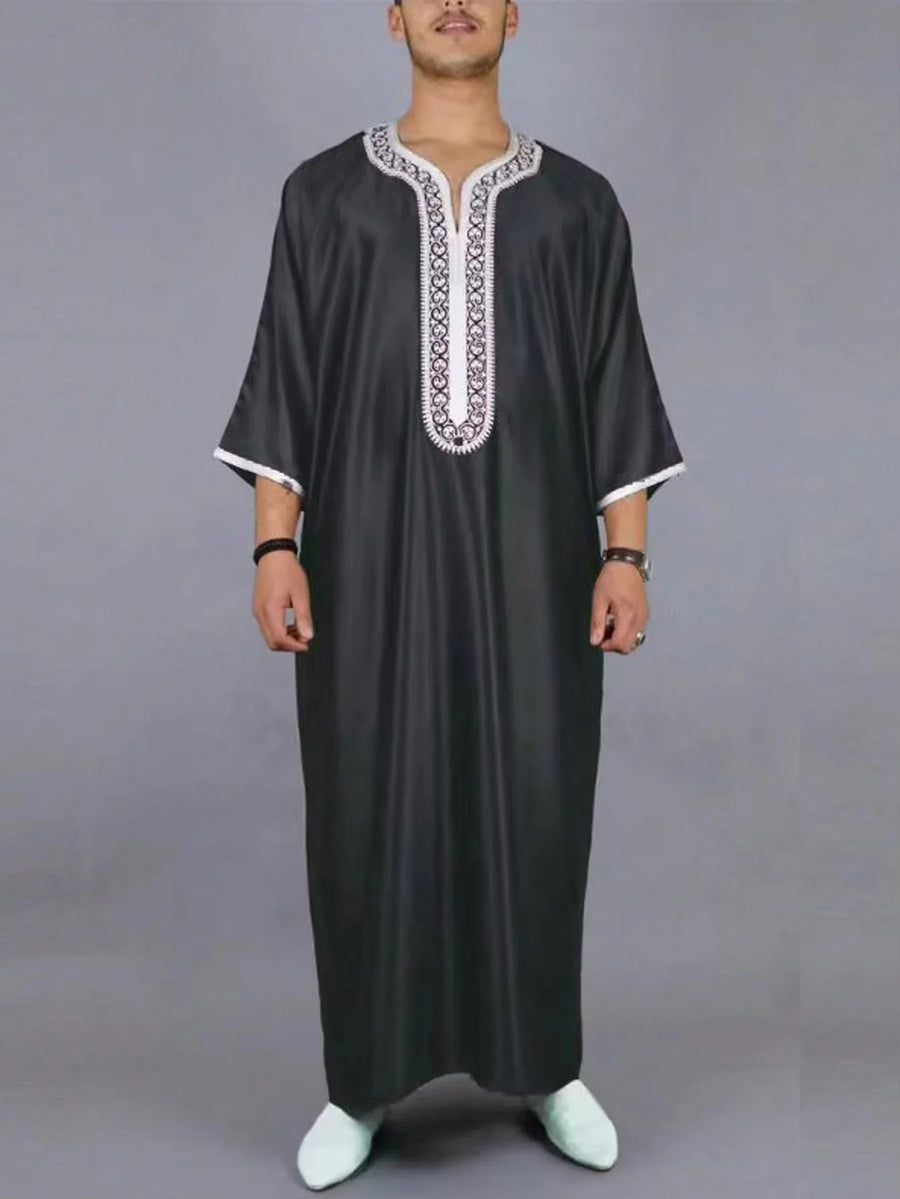 The Eid Kaftan – Luxurious Embroidered Moroccan Robe for the Blessed Morning
