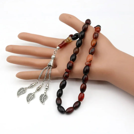 The Agate Tasbih – Stones That Remember