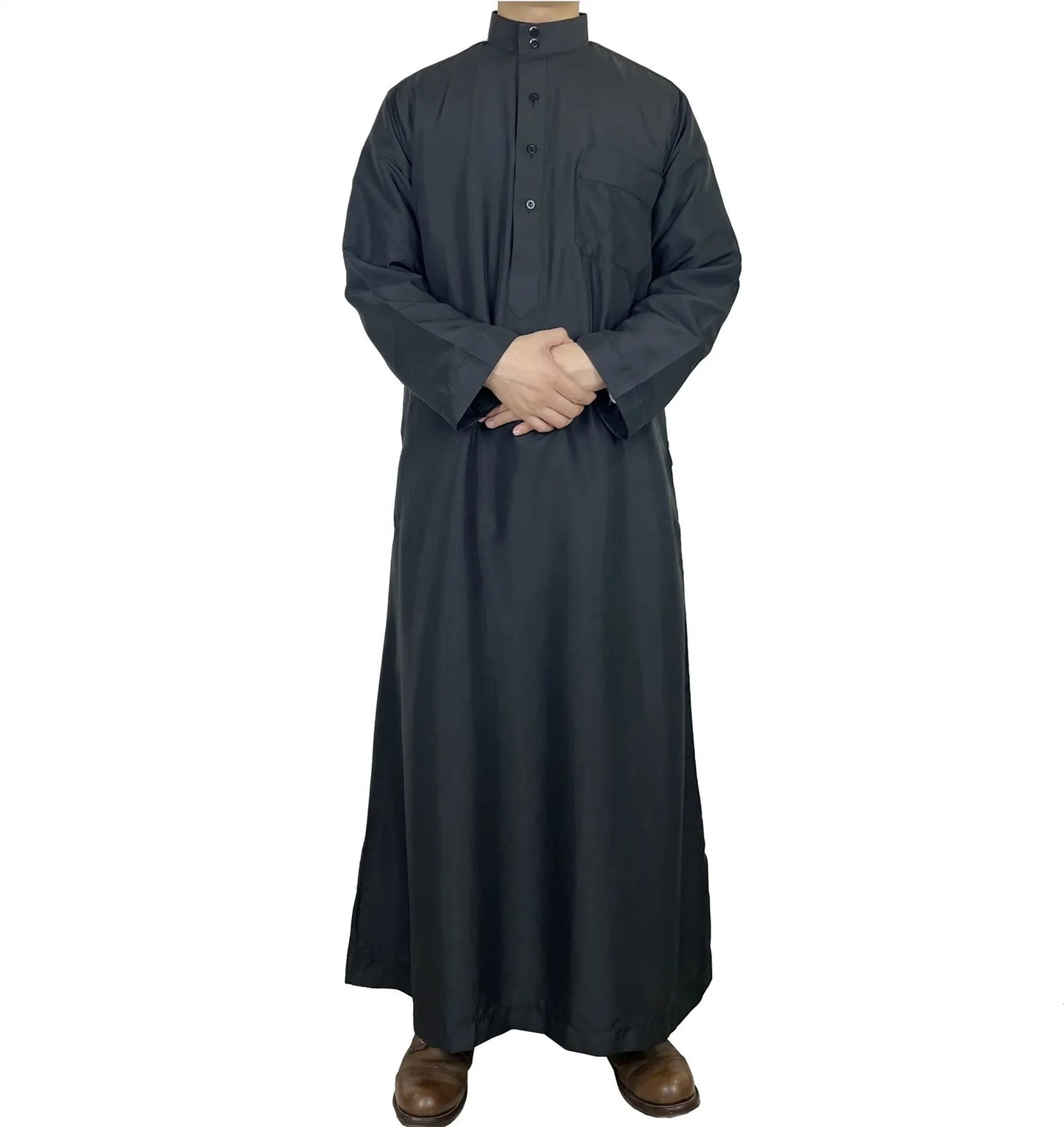 Polyester men's long robe, Qatar style stand collar robe, pocket design, Arabian and Middle Eastern men's clothing, available in