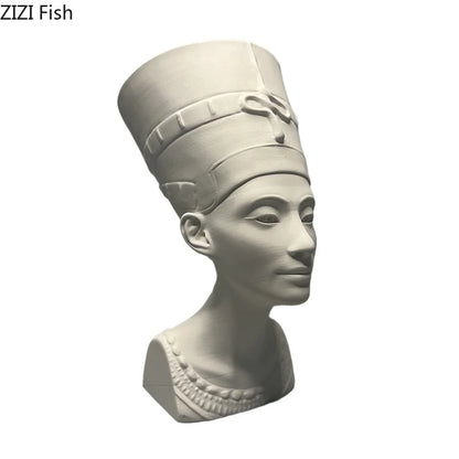 Nefertiti Plaster Bust – Ancient Egyptian Queen Sculpture for Desk & Room Decor