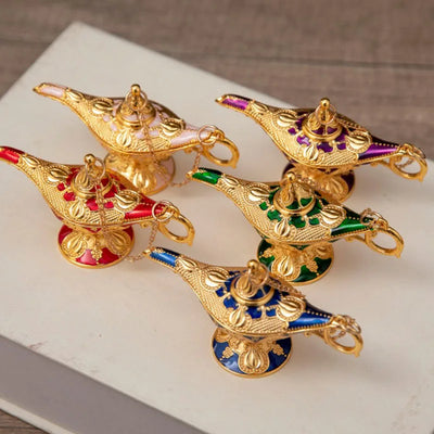 Mini Aladdin Lamp – 8cm Gold Metal Vintage Ornament, Arabian Nights Decor