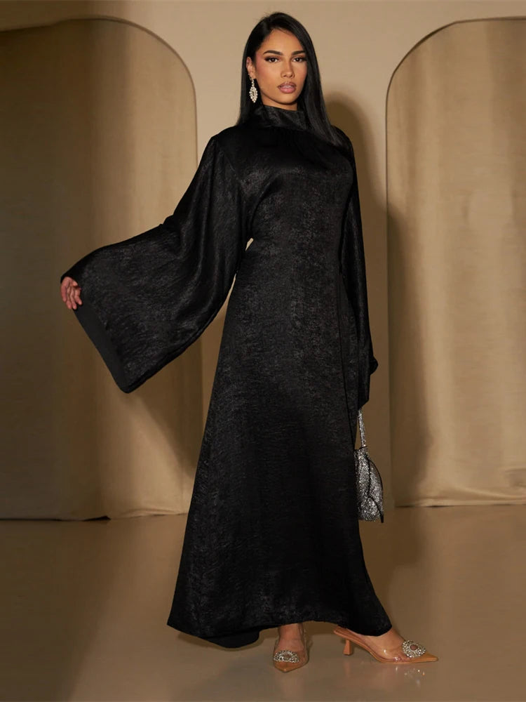 Satin & Silk – The Luxury Dubai Abaya for the American Muslim Woman