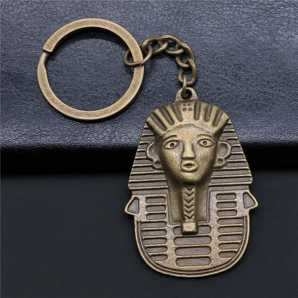 Eye of Horus & Pharaoh Keyring – Egyptian Charm, Creative Gift Accessory