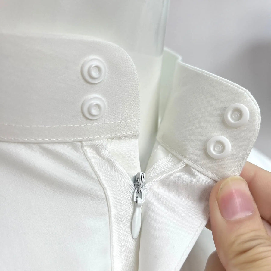 The Qatari Majlis – Men's Collared Long Robe with Pocket
