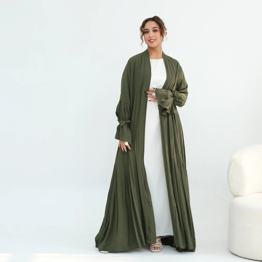 Eid in America – 2-Piece Abaya Scarf Set for the Muslim Woman