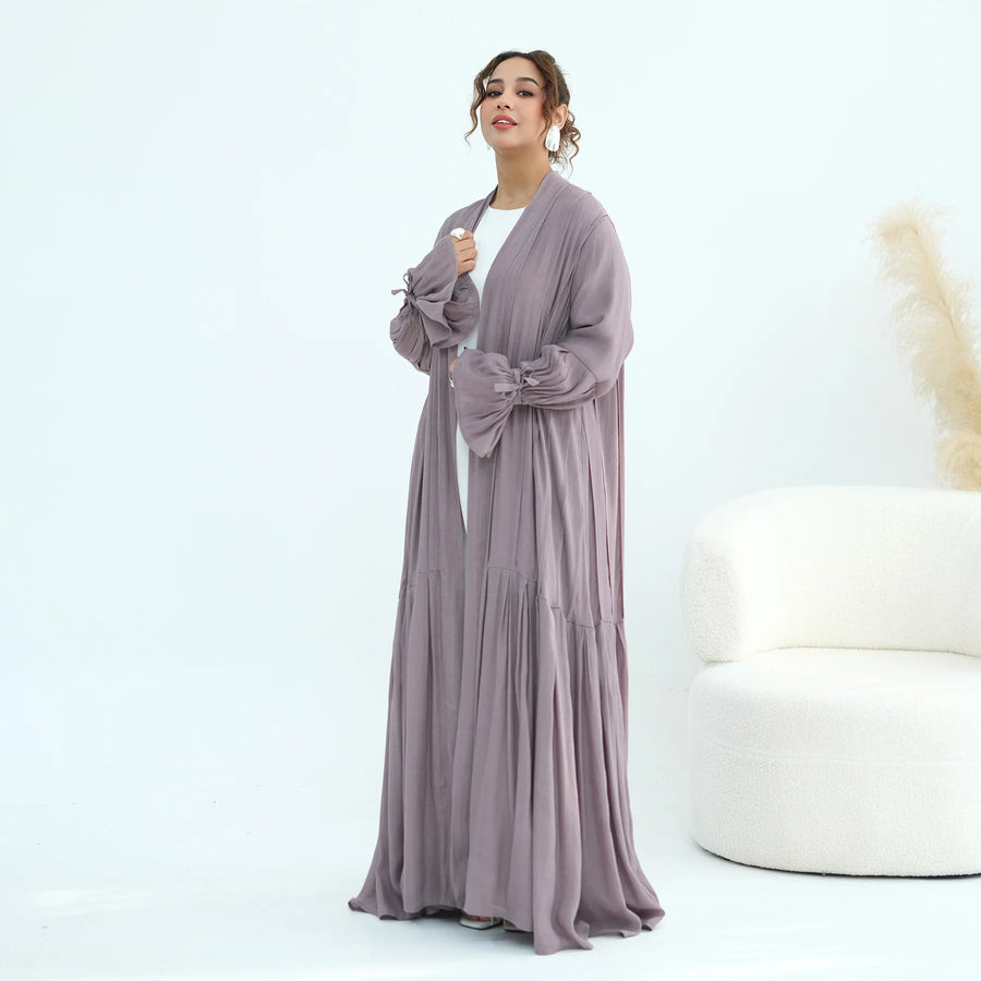 Eid in America – 2-Piece Abaya Scarf Set for the Muslim Woman
