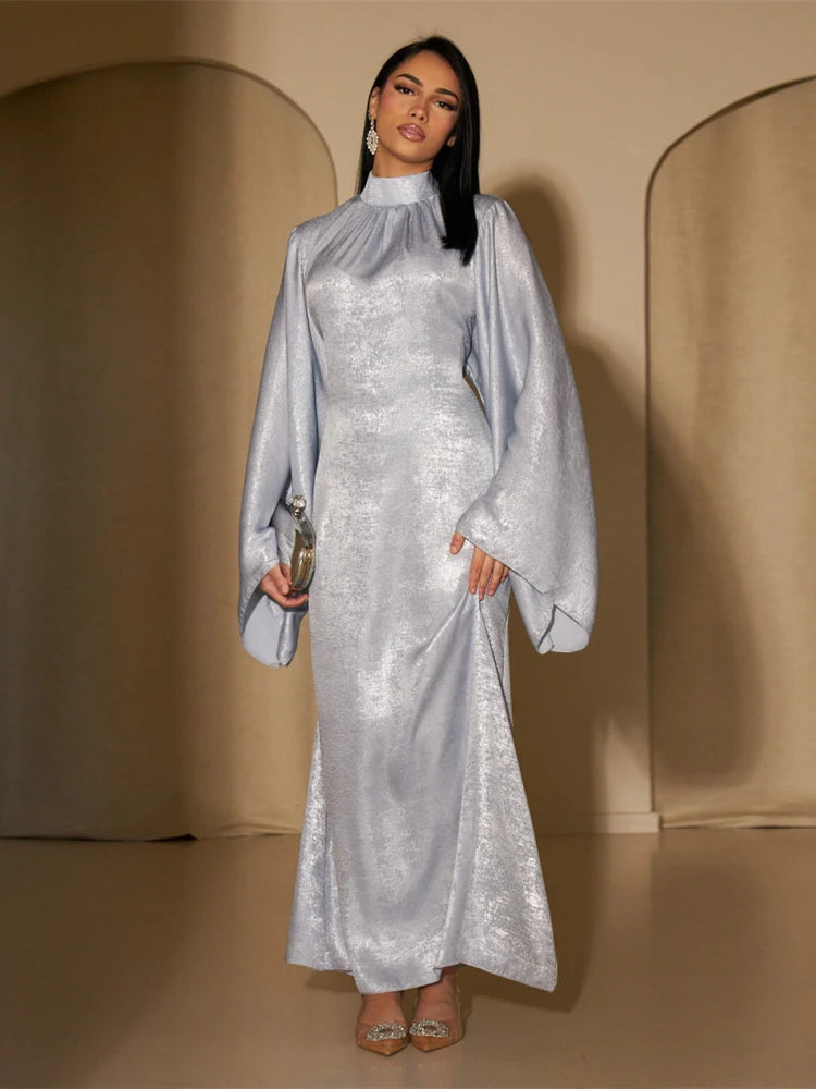 Satin & Silk – The Luxury Dubai Abaya for the American Muslim Woman