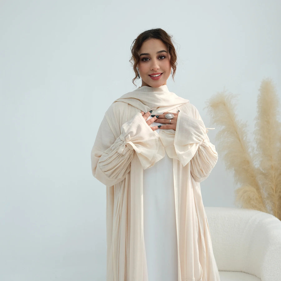 Eid in America – 2-Piece Abaya Scarf Set for the Muslim Woman