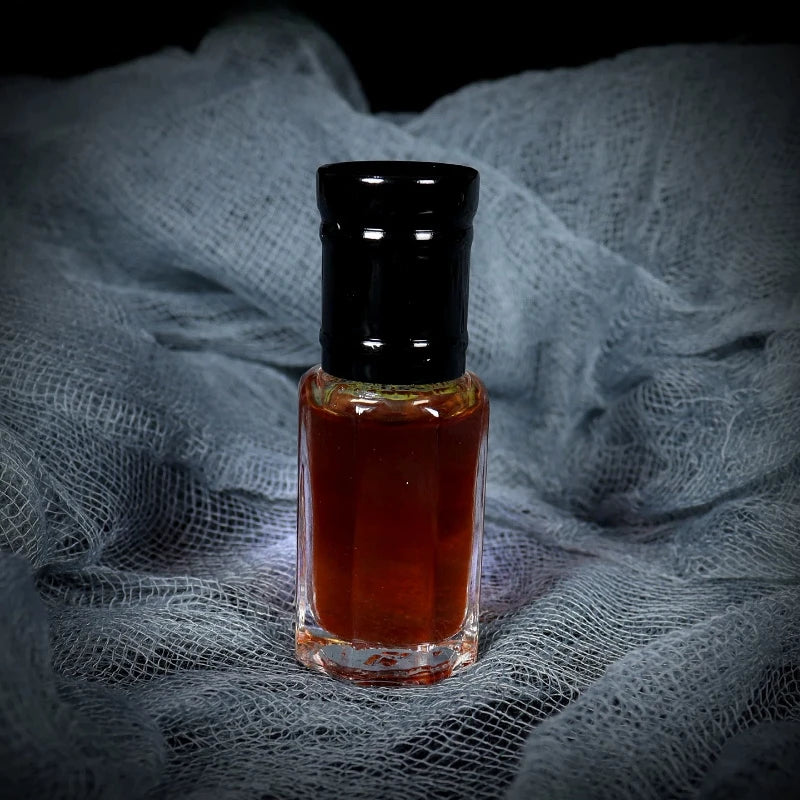 Myanmar Agarwood – Pure Undiluted Essential Oil for Temple & Study