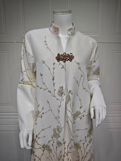 Gradient Grace – The Jacquard Homewear Kaftan for the Arab Woman in America